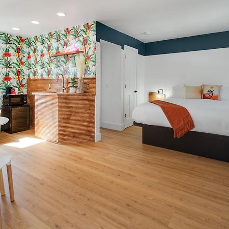 Birches Motel Саратога-Спрингс Экстерьер фото