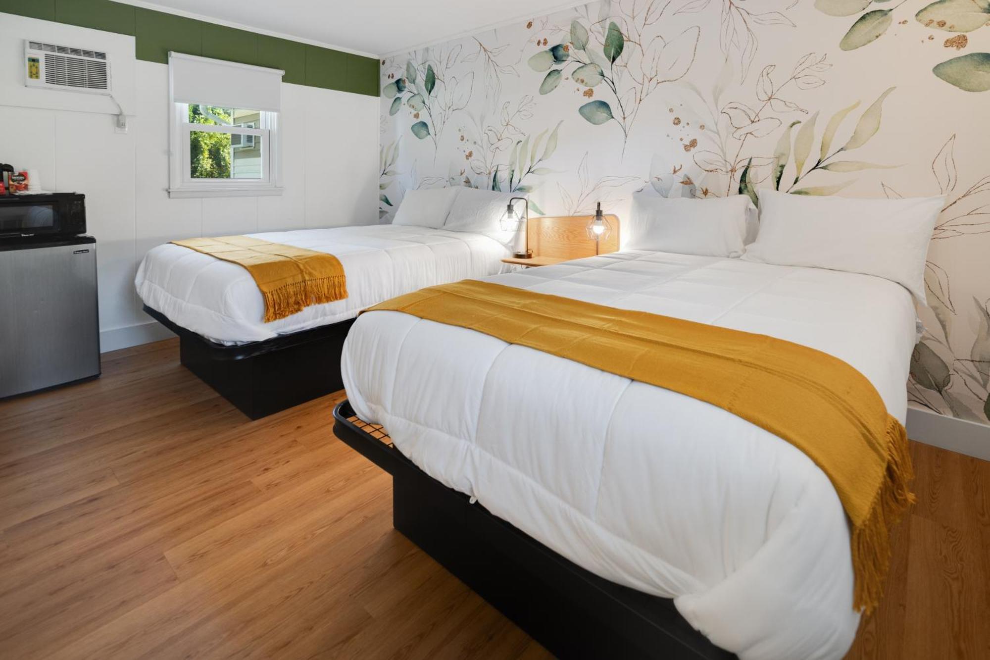 Birches Motel Саратога-Спрингс Экстерьер фото